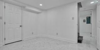 701 PLATINUM Avenue Gallery 28