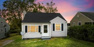 Three Bedroom Available May 11th  In Radford Gallery 1