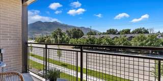 Canyon View Living on 12th Gallery 29