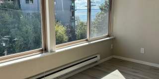 Mercer Crest Apartments Gallery 3