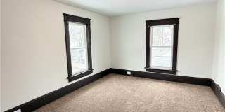 1433 Kenmore Boulevard Gallery 11