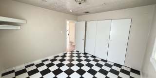 Avenue Del Rey - 163 Gallery 1