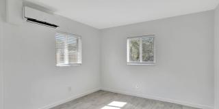 1000 SW 30th Street Gallery 8