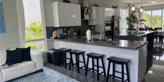 10331 NW 64th Ln Gallery 2