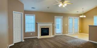 Welcome home! 3 Bedroom 2 Bath home in Summergrove Community! Must See! Gallery 3