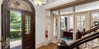 152 N MAIN Street Gallery 10