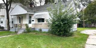 Lovely 2 Bedroom 1 Bathroom now available for rent! Gallery 1