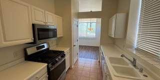 2 Bedroom Plus Office - 2 Bathroom - Desert Ridge Area - Phoenix Gallery 6