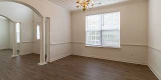 Beautifully maintained 4 bedroom, 2.5 bathroom home for rent in South Chesapeake! Gallery 9