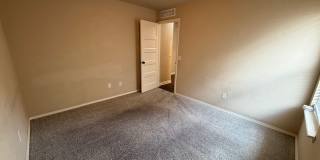 Beautiful and Cozy 3bed/2bath with an Office Available in North Norman! Gallery 36