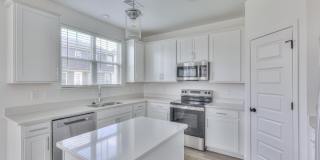 500 Oval Avenue NW Gallery 17