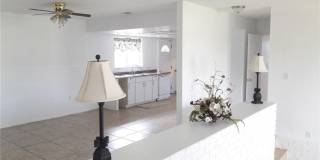 350 NE Granduer Avenue Gallery 6