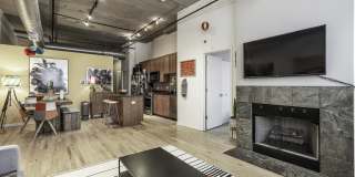 758 N Larrabee Street Gallery 5