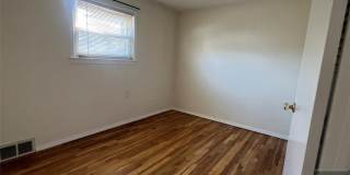 228 Philip Avenue Gallery 8