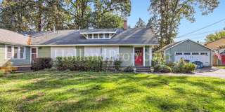 Charming Hillsboro Retreat: Cozy Single-Level Home with Greenhouse & Kids' Clubhouse! Gallery 3
