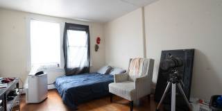 32 Gordon St Gallery 4