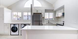 Newport Palms Apartments Gallery 37