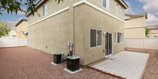 Very clean SW home near Sunset/215 for only $1875 Gallery 25
