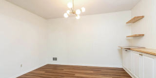 9424 Highgate Road Gallery 8