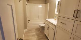 Contact Property managers Jeff and Tonia Rollins 501-626-9917 Gallery 1
