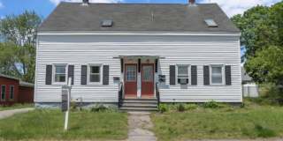 138 Summer St Gallery 1
