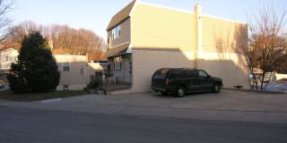 289 Greenough St Gallery 8