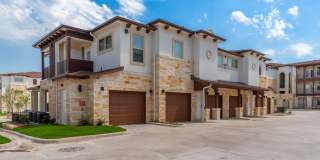 Tacara at Stone Oak Gallery 9