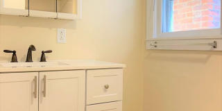 13 Peru St, Burlington, VT | Renovated 3 Bedroom House Near UVM & Downtown | June 2027 13 Peru St, Burlington, VT | Renovated 3 Bedroom House Near UVM & Downtown | June 2027 Gallery 1