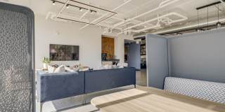 Henley Gallery 28