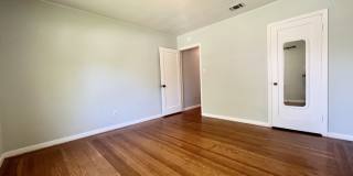 63 Taylor Way Gallery 12
