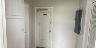 698 Union St Apt 6 Gallery 5