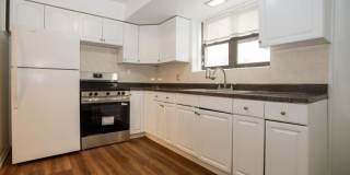 9020 Lamon Gallery 1