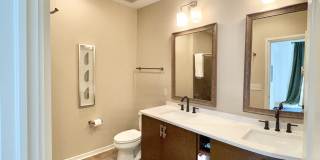 73 N 5th St Gallery 7