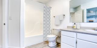 Penn Station Apartments Gallery 22