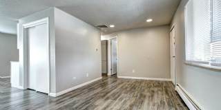 5351-61 Everett Street Gallery 18