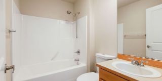 Absolutely Charming 3-Bed 2.5-Bath Home with One Car Garage! Gallery 18