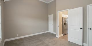 180 Dundee Drive Gallery 16