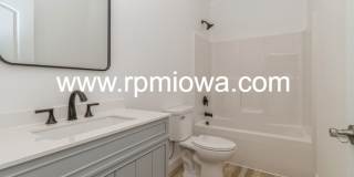 STUNNING HOME!! 4 Bed, 3 Bath Home in Altoona STUNNING HOME!! 4 Bed, 3 Bath Home in Altoona Gallery 27