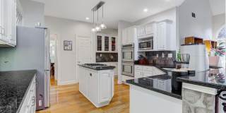 1765 HARTWELL Gallery 25