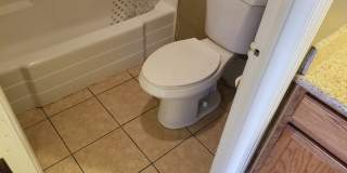 *HCVP considered*DOWNSTAIRS 1BD 1BA CONDO! Gallery 23