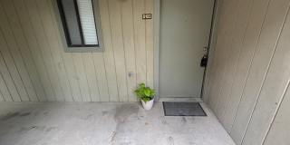 Newly renovated FIRST floor 2/2 - Will go fast Gallery 3