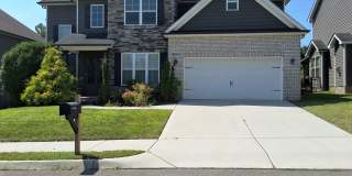 West Knoxville 37922 - 4 bedroom, 3 bath home - Contact Sharon Arnwine (865) 313-7215 Gallery 1