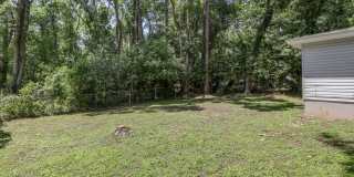 4 bed 2 bath house, Walk to Stadium!! Available July 2026 Gallery 8