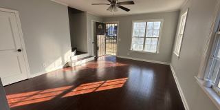 2 Bedroom Highland Apartment Gallery 3