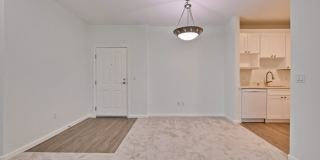 Excellent 2 Bed 2 Bath Condo - Completely Remodeled! Gallery 19