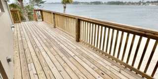 Gorgeous furnished waterfront home for rent on Okaloosa Island! Gallery 20