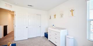 Henderson Townhome for rent Gallery 8