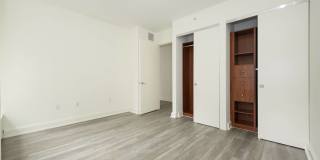 10 Hanover Square Gallery 18