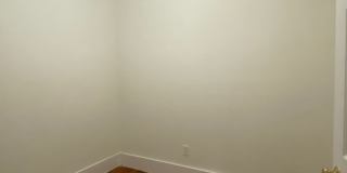 77 Brighton Avenue Gallery 18