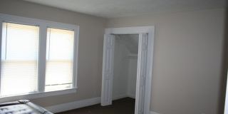 728 Frances Street Gallery 11